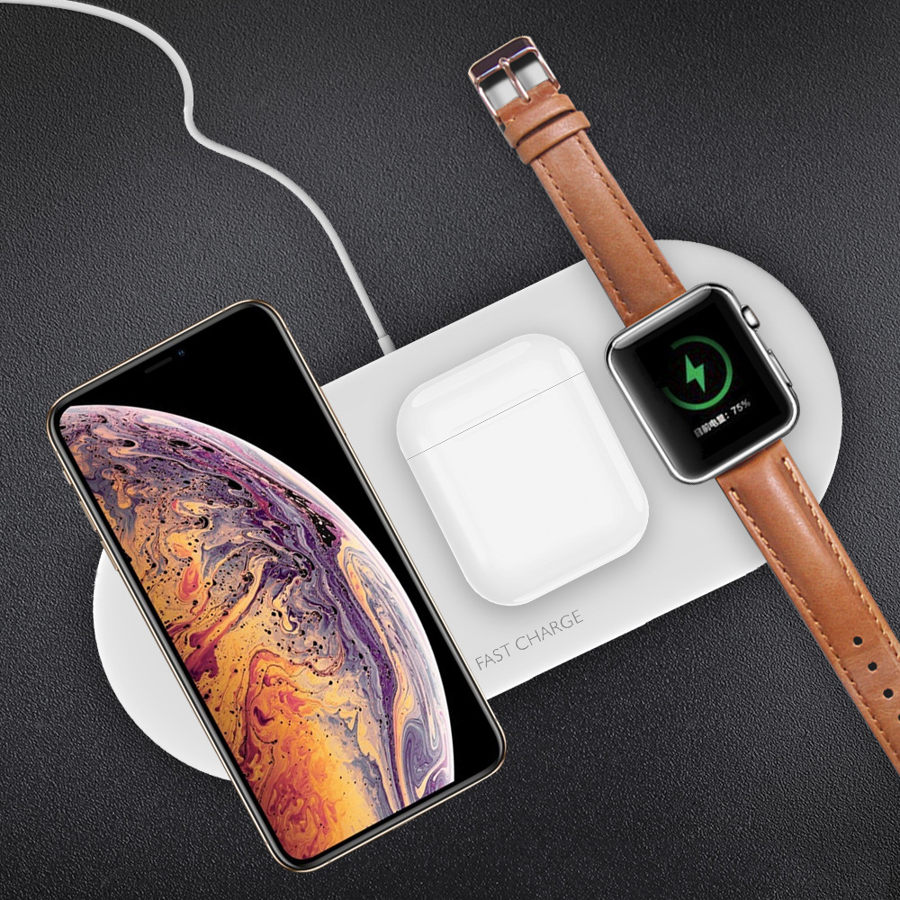 QI Universal Wireless Charger Pad multi-function 3-In-1 10w Fast Charge For Cell Phone & Apple Series Watch & Wireless Earbuds Bluetooth
QI Universal Wireless Charger Pad multi-function 3-In-1 10w Fast Charge For Cell Phone & Apple Series Watch & Wireless Earbuds Bluetooth