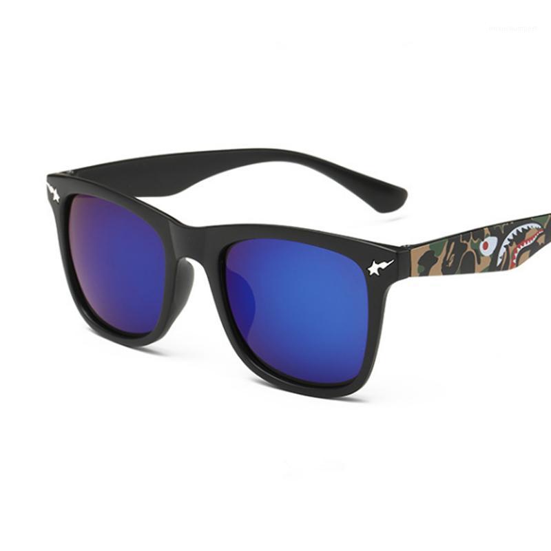 Sunglasses Fashion Camouflage Square Frame Dazzling Colored Anti UV Men Women Glasses Original Design Goggles UV4001
Sunglasses Fashion Camouflage Square Frame Dazzling Colored Anti UV Men Women Glasses Original Design Goggles UV4001