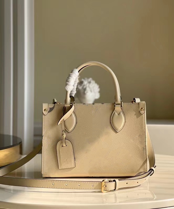 Women's Fashion Shoulder Bags Leather Letter Pattern Designer Premium Luxury Messenger Saddle Bag with Original Box, Package
Women's Fashion Shoulder Bags Leather Letter Pattern Designer Premium Luxury Messenger Saddle Bag with Original Box, Package