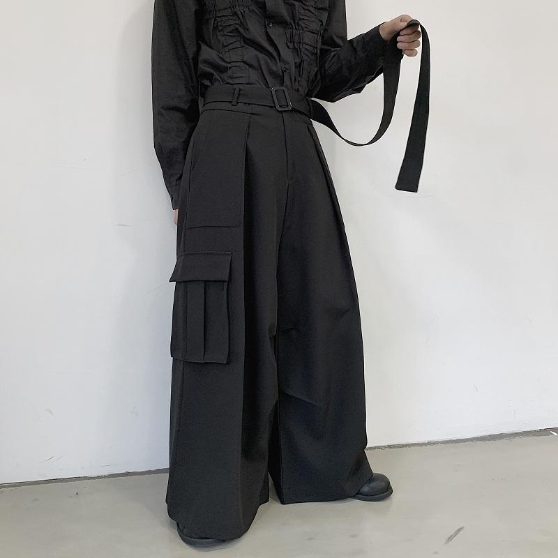 Yamamoto dark fall three dimensional pocket baggy legs straight leg pants trend belt slacks men's overalls hip hop fashion, Black
Yamamoto dark fall three dimensional pocket baggy legs straight leg pants trend belt slacks men's overalls hip hop fashion, Black
