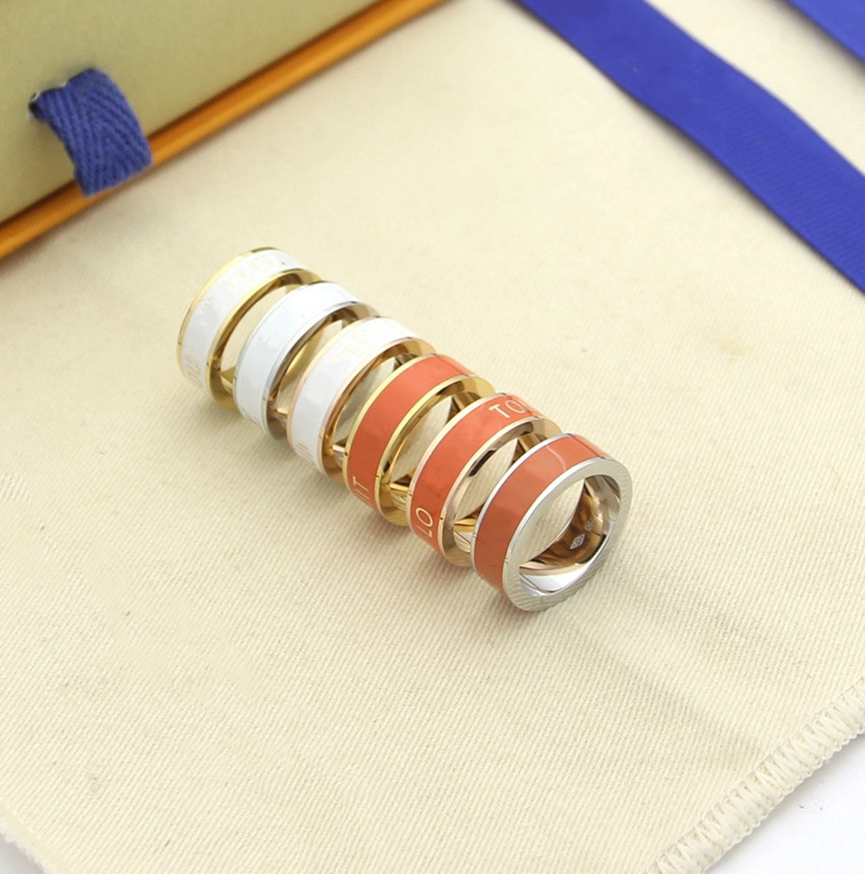 Hot Selling Ring Red and White Two-tone Ring for Couples High Quality Stainless Steel Plating K Gold Rings Letter Ring Supply
Hot Selling Ring Red and White Two-tone Ring for Couples High Quality Stainless Steel Plating K Gold Rings Letter Ring Supply