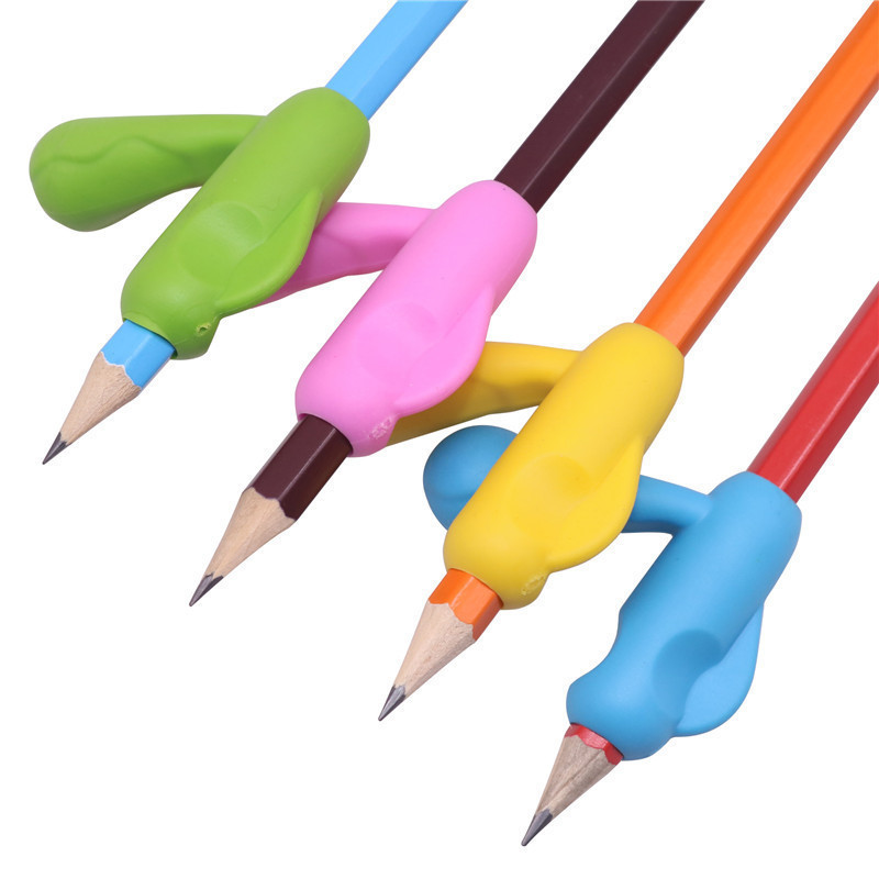 4 pcs Silicon pencil grip Student Holding Ppen Pencil Correct Posture Holding Pen Child Learning Stationery Auxiliary Tools
4 pcs Silicon pencil grip Student Holding Ppen Pencil Correct Posture Holding Pen Child Learning Stationery Auxiliary Tools