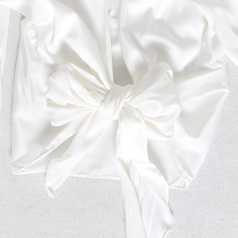 TWOTWINSTYLE Backless Women's Shirts Turtleneck Lantern Long Sleeve Bowknot Sexy Party Blouse Female Summer Fashion New 201028