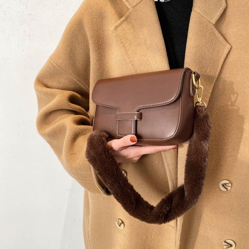 Shoulder Bag Personality Women Crossbody Bags Artificial Leather Female Designer Unique Daily Bags Small Texture Solid Color, Black
Shoulder Bag Personality Women Crossbody Bags Artificial Leather Female Designer Unique Daily Bags Small Texture Solid Color, Black