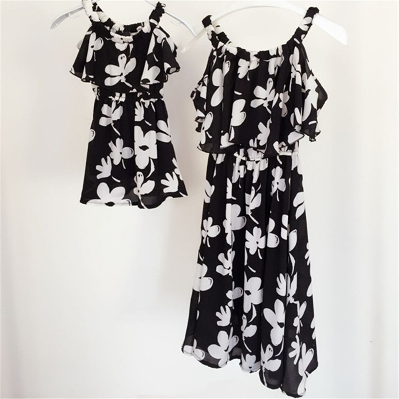 summer style mother daughter dresses family look clothing mom and daughter dress chiffon babymmclothes mommy and me clothes LJ201111, White
summer style mother daughter dresses family look clothing mom and daughter dress chiffon babymmclothes mommy and me clothes LJ201111, White