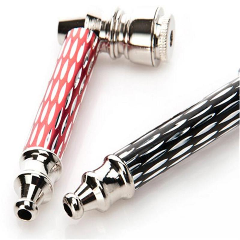 Mini aluminum alloy carved with a cover metal pipe tobacco grinder set 2 layers of manual herb grinders
Mini aluminum alloy carved with a cover metal pipe tobacco grinder set 2 layers of manual herb grinders