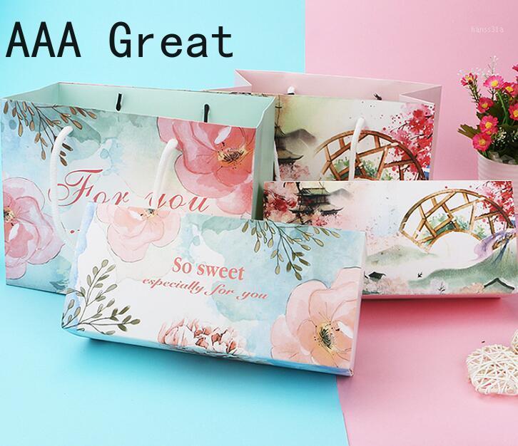 10Pcs/Lot Kraft Paper Gift Bag With Handle Wedding Birthday Party Gifts Christmas New Year Shopping Package Bags Flowers Clothes1
10Pcs/Lot Kraft Paper Gift Bag With Handle Wedding Birthday Party Gifts Christmas New Year Shopping Package Bags Flowers Clothes1