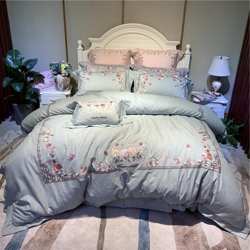 Blue Pink Gray Luxury Chinese Style 100S Egyptian Cotton Cover Flowers Pillowcases Embroidery Duvet Bed Set Bedding Sheet/Linen
Blue Pink Gray Luxury Chinese Style 100S Egyptian Cotton Cover Flowers Pillowcases Embroidery Duvet Bed Set Bedding Sheet/Linen