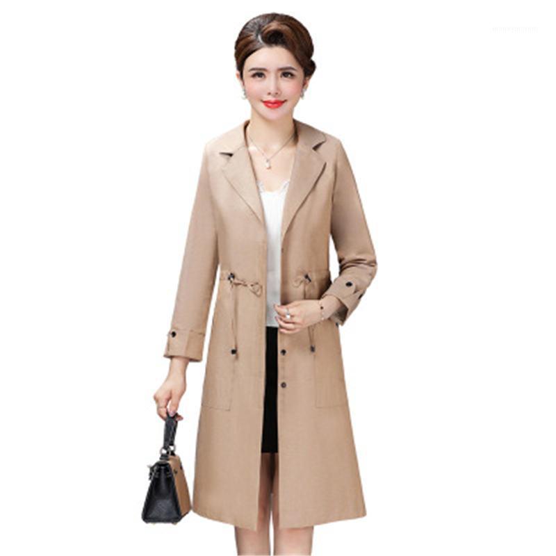 2020 middle-aged women's spring and autumn models long female long-sleeved windbreaker jacket large size loose fashion coat 6401, Green
2020 middle-aged women's spring and autumn models long female long-sleeved windbreaker jacket large size loose fashion coat 6401, Green