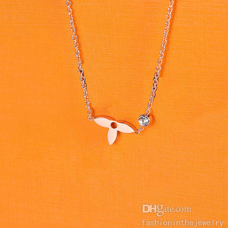 Luxury Necklace Designer Jewelry Women party 18k gold long chain Four Leaf Clover pendant Necklaces you can wear all the time for 7 year old, Silver
Luxury Necklace Designer Jewelry Women party 18k gold long chain Four Leaf Clover pendant Necklaces you can wear all the time for 7 year old, Silver