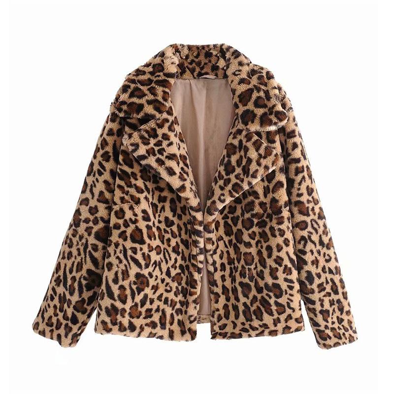 Leopard Print Reversible Plush Faux Fur Coat Winter Jacket Women Pockets Thick Warm Outerwear Covered Button Turn-down Collar
Leopard Print Reversible Plush Faux Fur Coat Winter Jacket Women Pockets Thick Warm Outerwear Covered Button Turn-down Collar