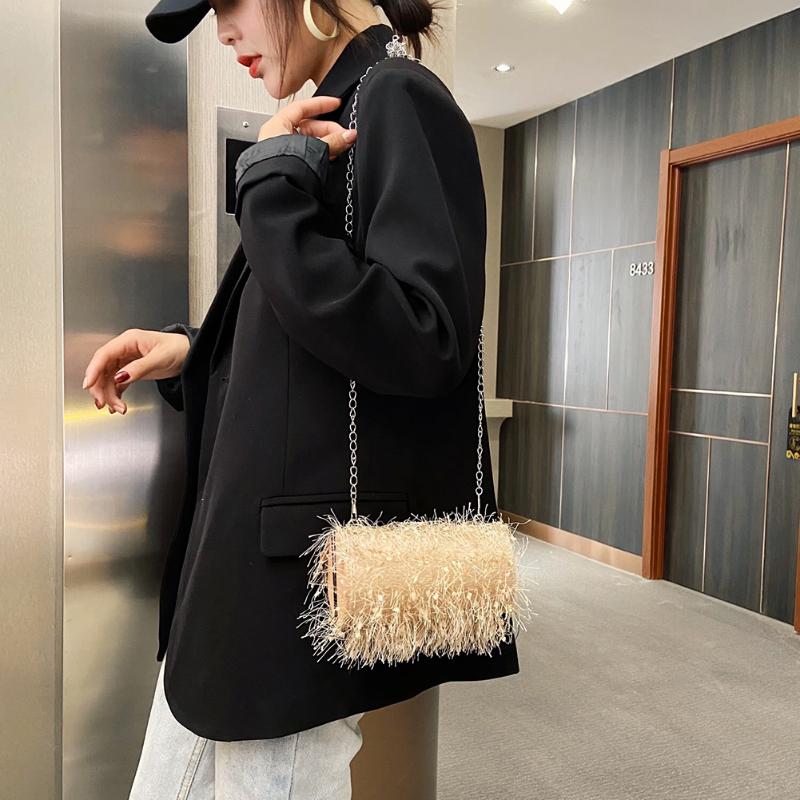 Simply Crossbody Bags Lady Chain Travel Small Handbags PU Leather Solid Color Simple Messenger Bag for Women 2021, Black
Simply Crossbody Bags Lady Chain Travel Small Handbags PU Leather Solid Color Simple Messenger Bag for Women 2021, Black