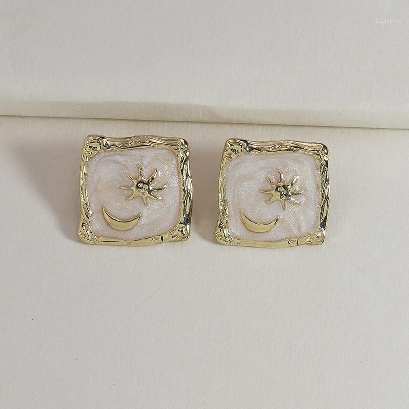 Stud 1Pair 2021 Summer Moon The Stars Earrings For Women Girl Enamel Earings Simple Ear E5201