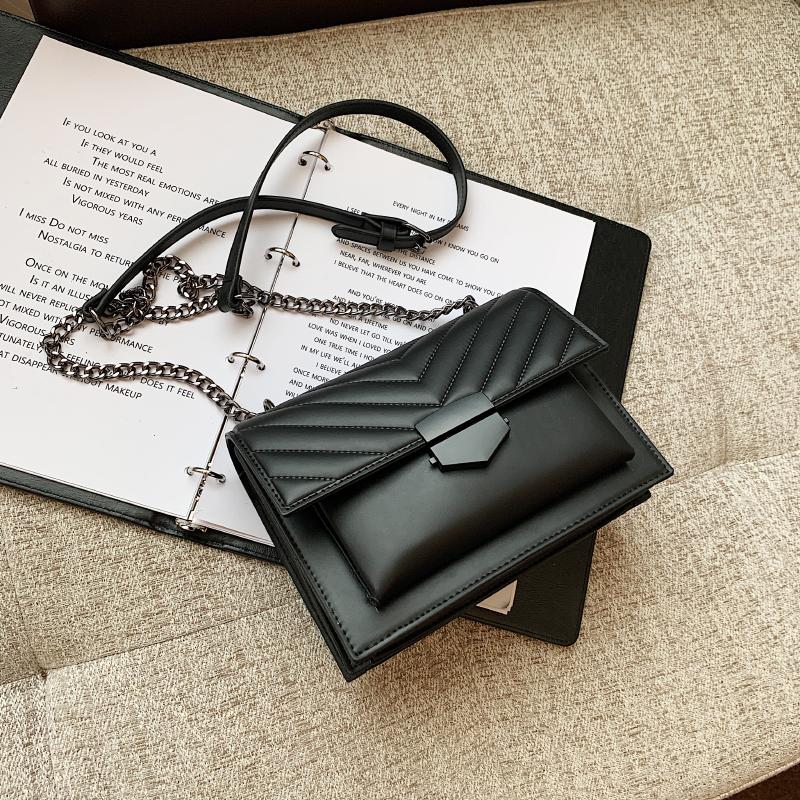 Ladies Fashion Chain Bag Luxury Designer Brand Ladies Bag Casual Messenger Black Small Square Shoulder
Ladies Fashion Chain Bag Luxury Designer Brand Ladies Bag Casual Messenger Black Small Square Shoulder