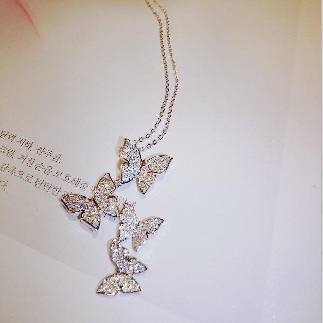 Luxury Female Crystal Butterfly Pendants Necklaces Silver Color Animal Wedding Jewelry Cute Chain Necklaces For Women
Luxury Female Crystal Butterfly Pendants Necklaces Silver Color Animal Wedding Jewelry Cute Chain Necklaces For Women