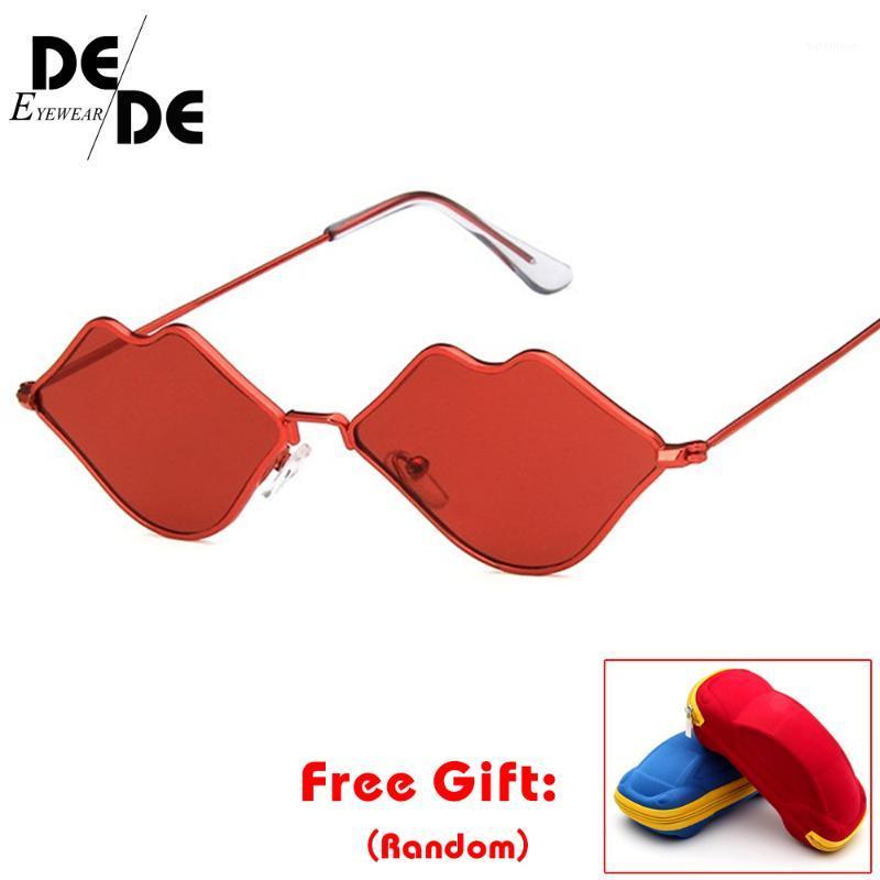 Lips Shape Sunglasses Women Sexy Mouth Sun Glasses Clear Color Metal Frame Eyewear Party Ladies Cateye Small with box1
Lips Shape Sunglasses Women Sexy Mouth Sun Glasses Clear Color Metal Frame Eyewear Party Ladies Cateye Small with box1