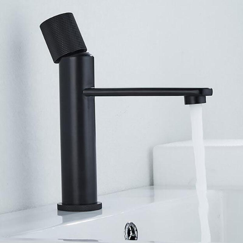 High Quality Bathroom Faucet Gold Brass Basin Faucet Cold And Hot Water Mixer Sink Tap Single Handle Deck Mounted Water Tap
High Quality Bathroom Faucet Gold Brass Basin Faucet Cold And Hot Water Mixer Sink Tap Single Handle Deck Mounted Water Tap