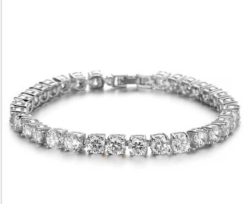 6mm 5mm 4mm M Iced Out Tennis Bracelet Zirconia Triple Lock Hiphop Jewelry 1 Row Cubic Luxury Men Bracelets sqcwpfT queen66
6mm 5mm 4mm M Iced Out Tennis Bracelet Zirconia Triple Lock Hiphop Jewelry 1 Row Cubic Luxury Men Bracelets sqcwpfT queen66