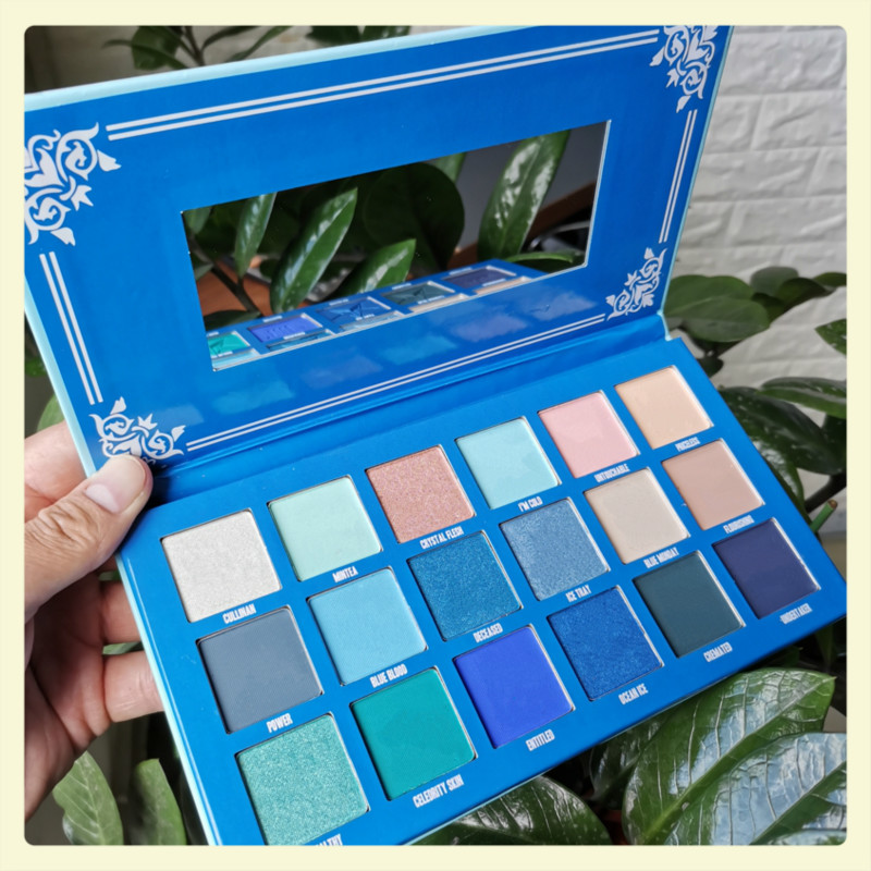 Newest Five Star Blue Blood eyeshadow palette 18 Colors Eye shadow Long Lasting Shimmer Matte eye shadow palettes Free shipping
Newest Five Star Blue Blood eyeshadow palette 18 Colors Eye shadow Long Lasting Shimmer Matte eye shadow palettes Free shipping