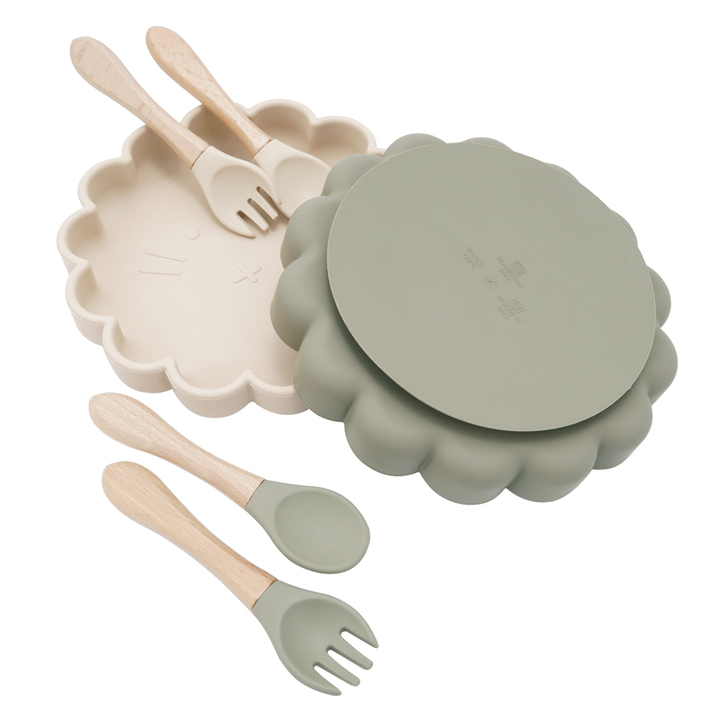 Baby Free Combination Kit Reusable Food Grade Cartoon lion style Silicone Child Feeding Meal Bowl Spoon LJ201221