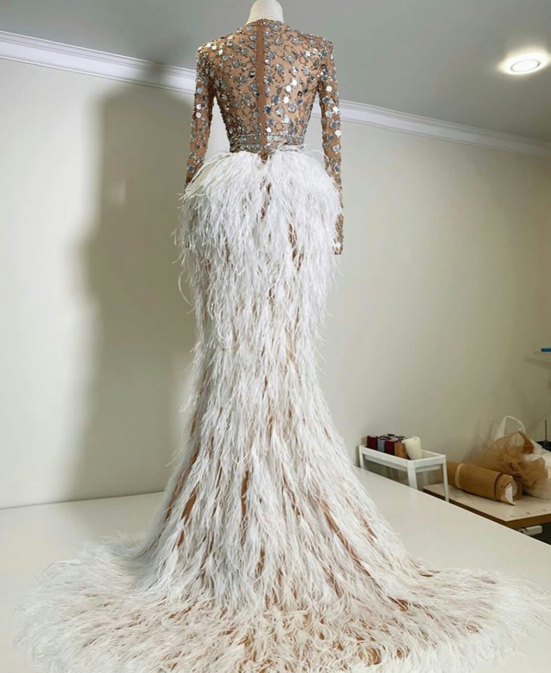 Sexy Illusion Top Evening Dresses with Sequins Hi Lo Feather Skirt Prom Gowns Custom Made Party Celebrity Dress