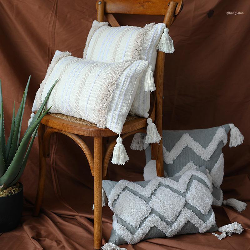 45x45cm cojines decorativos para sofa Morocco geometric black and white tufted tassel pillowcase christmas pillow case1, Picture color
45x45cm cojines decorativos para sofa Morocco geometric black and white tufted tassel pillowcase christmas pillow case1, Picture color