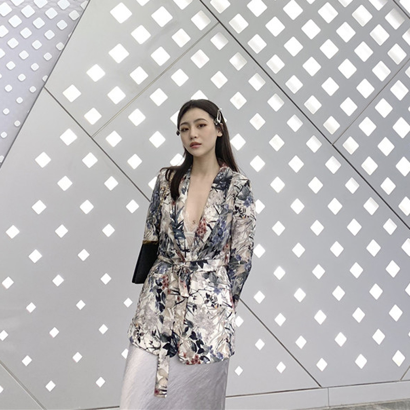 Suit female 2019 summer new fashion women's casual print Slim longsleeved small suit jacket slim trousers twopiece pants suit T200818