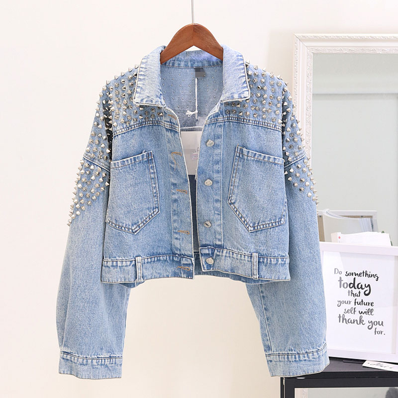 New Rivet Women's Denim Jacket Spring Autumn Cowboy Outerwear Tops Loose Streetwear Lady Short Jeans Coat 21114