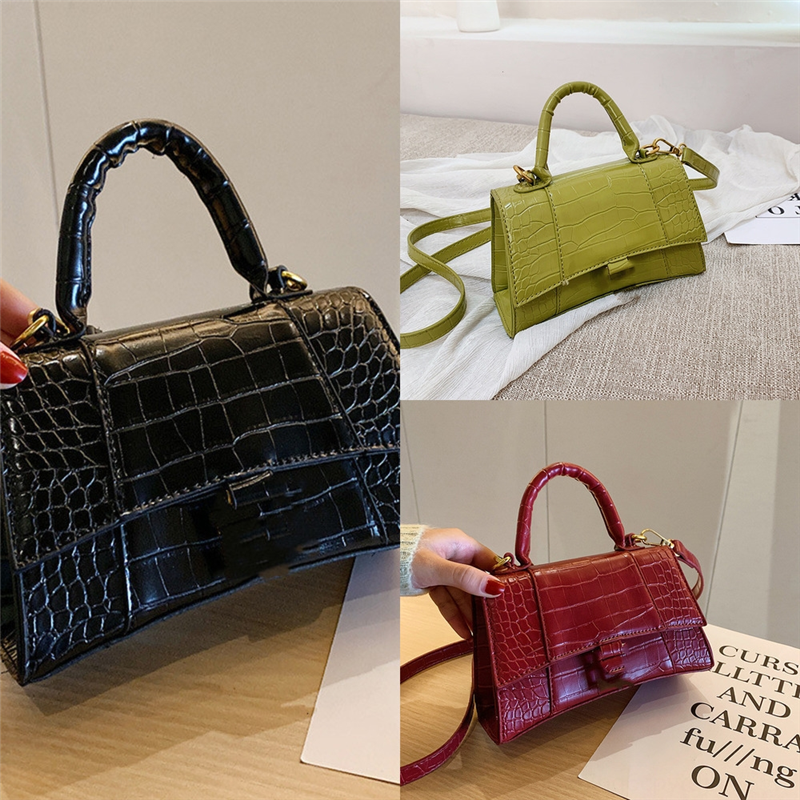 I7TeC Ladies Ins Hot designer Mini J handbag Luxury bag Micro Messenger Women Little Cute Handbags Luxury Minimalist Female Chiquito Thumb
I7TeC Ladies Ins Hot designer Mini J handbag Luxury bag Micro Messenger Women Little Cute Handbags Luxury Minimalist Female Chiquito Thumb