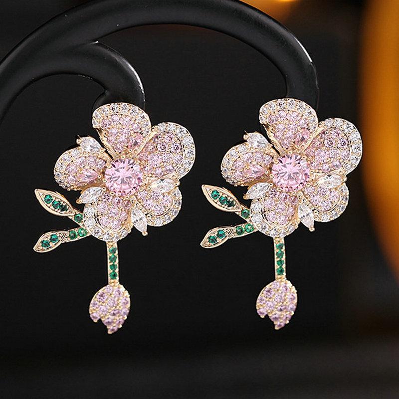 Stud 1pair Sexy Woman Pink Blue Flower Earrings Party Club Accessories Ear Fully-jewelled CZ Fashion Jewelry
Stud 1pair Sexy Woman Pink Blue Flower Earrings Party Club Accessories Ear Fully-jewelled CZ Fashion Jewelry
