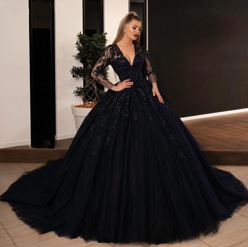 Gothic Ball Gown Black Wedding Dresses Sequin Lace Appliques Bridal Gowns with Long Sleeve Lace-up Princess Mariage Gowns Plus Size