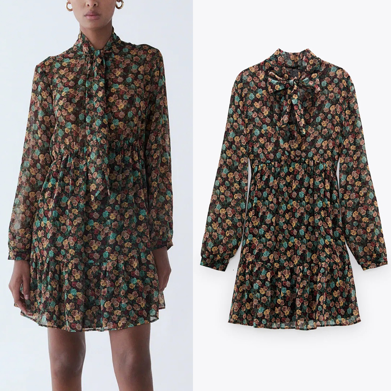 2021 New Women Floral Printed Chiffon Mini Dress Woman Long Sleeve Pleated Ruffle Dresses Vintage High Neck with Bow Tied Olwn, Print
2021 New Women Floral Printed Chiffon Mini Dress Woman Long Sleeve Pleated Ruffle Dresses Vintage High Neck with Bow Tied Olwn, Print