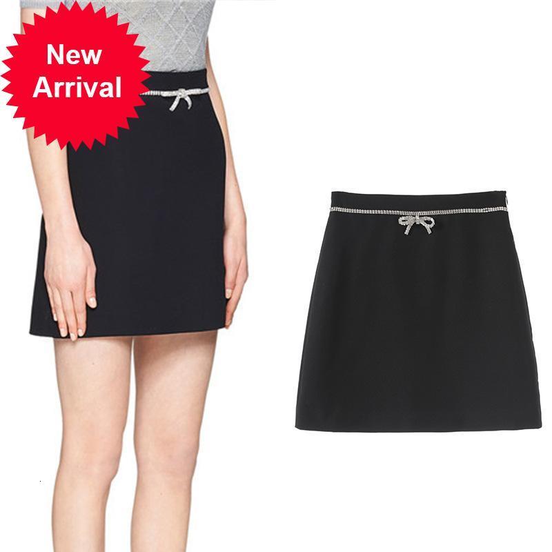 Runway 2021 Designer Female Autumn Beads Skirt Thin Waist High to Line Luxury Mini Skirts Black Fashion Clo LND4
Runway 2021 Designer Female Autumn Beads Skirt Thin Waist High to Line Luxury Mini Skirts Black Fashion Clo LND4