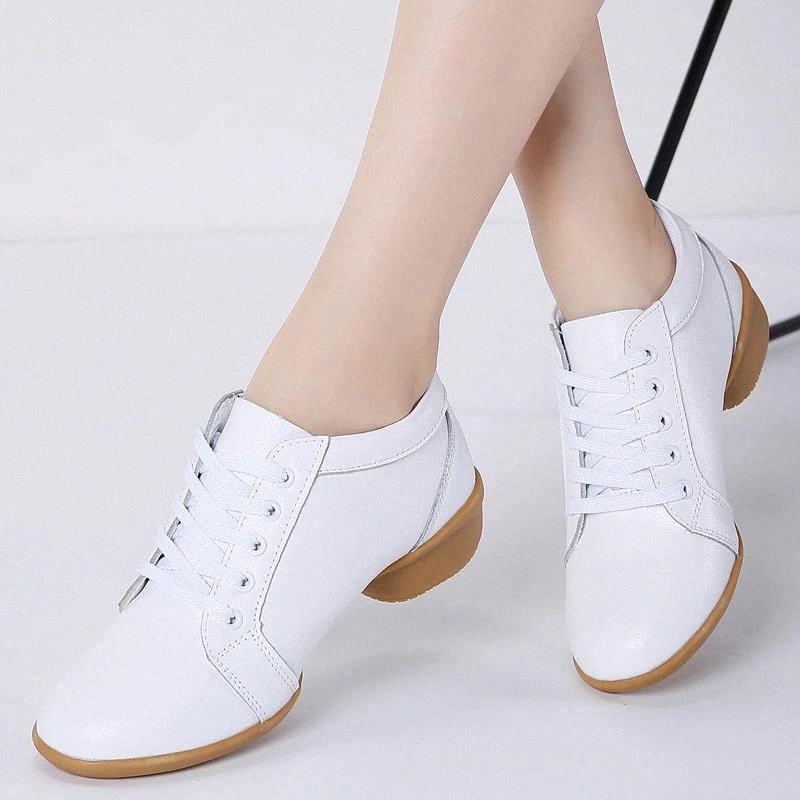 2020 Winter Women Platform Shoes Female Genuine Leather Lace Up Flat Oxfords Shoes For Women Middle Heel Dance Shoes #OR5x
2020 Winter Women Platform Shoes Female Genuine Leather Lace Up Flat Oxfords Shoes For Women Middle Heel Dance Shoes #OR5x