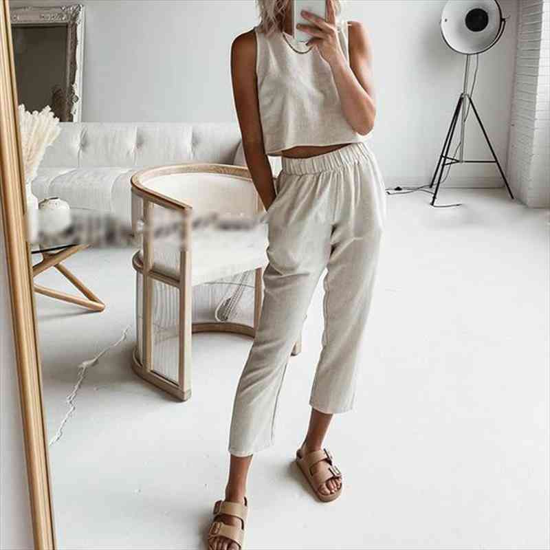 Summer Sleeveless Two Pieces Women Pants Set Short Crop Top Solid Elastic Waist Pants Female Sets Casual Lady Suit, White
Summer Sleeveless Two Pieces Women Pants Set Short Crop Top Solid Elastic Waist Pants Female Sets Casual Lady Suit, White