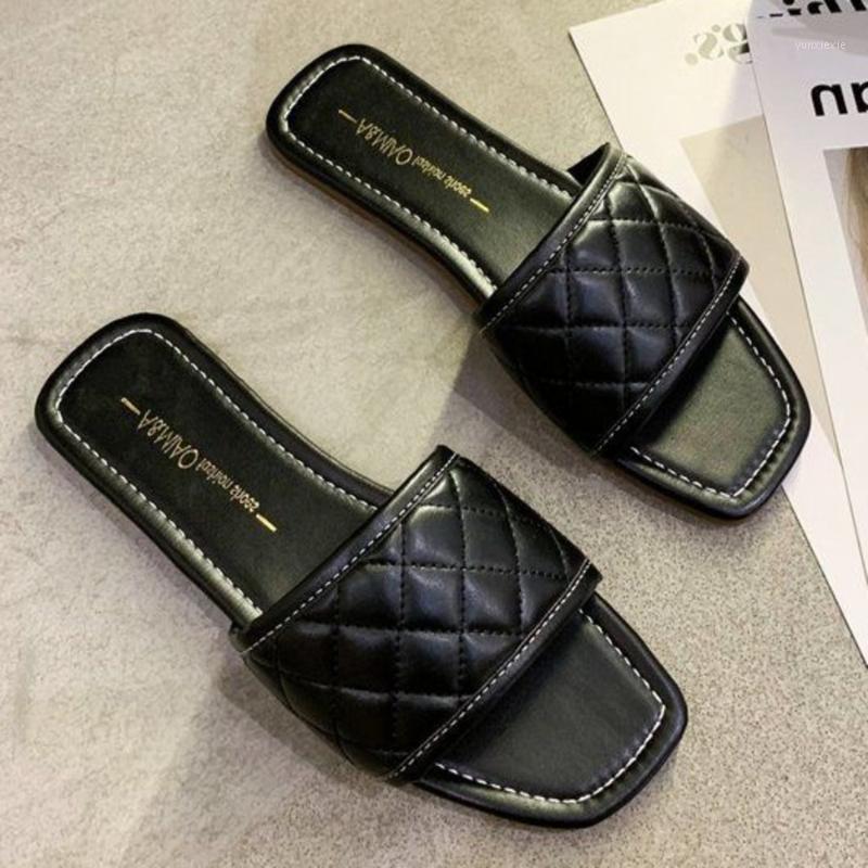 Slippers Quality High Woven Leather Women Green Beige Soft Flat Heel Shoes Woman Outdoor Vacation Beach Sandals Mujer1, Black
Slippers Quality High Woven Leather Women Green Beige Soft Flat Heel Shoes Woman Outdoor Vacation Beach Sandals Mujer1, Black