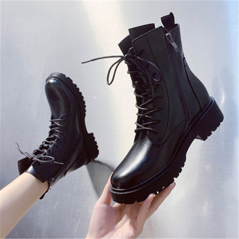 British 2021 New Style Leather Women's Boots High Tops Autumn Shoes Lace Up to Warm Winter Boot 38SV, Autumn boots.
British 2021 New Style Leather Women's Boots High Tops Autumn Shoes Lace Up to Warm Winter Boot 38SV, Autumn boots.