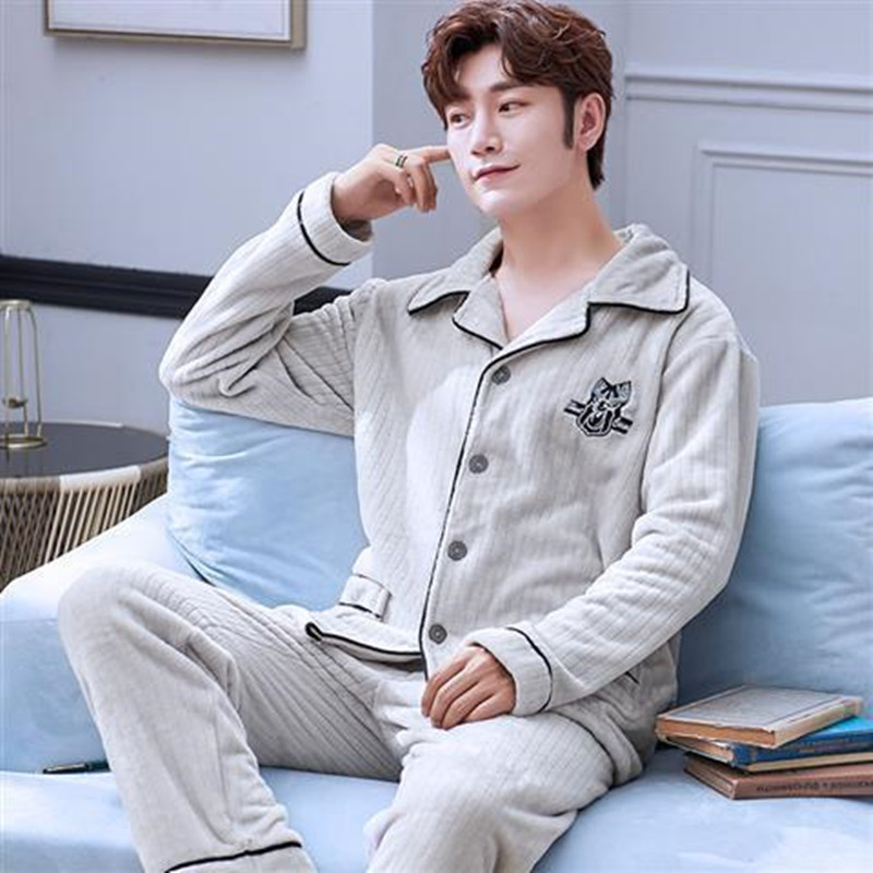 Man Casual Homewear Warm Sexy Stripe Solid Color Pajamas Winter New Fashion Thick Flannel Father Sleepwear 201109