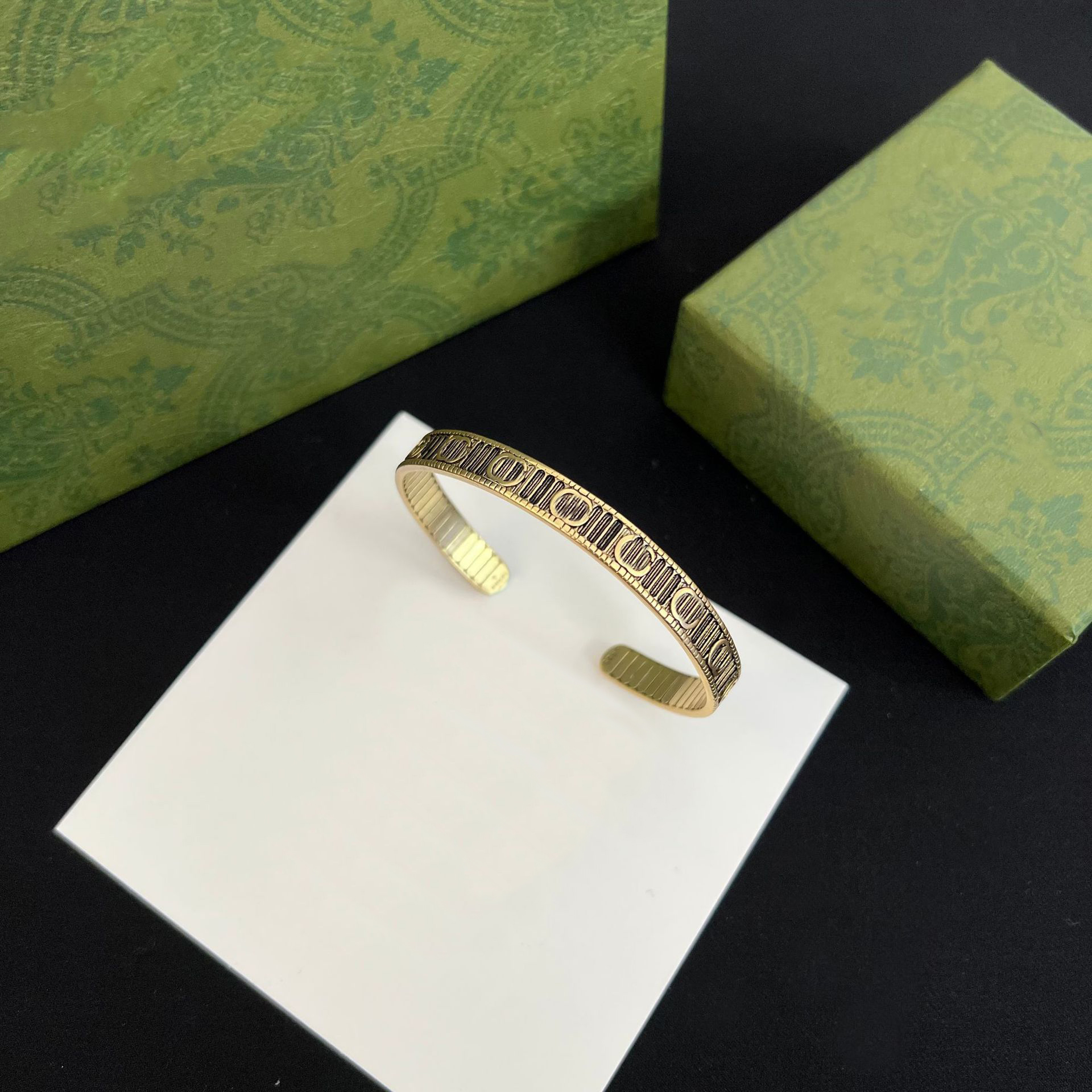 G Designer Bangle Bracelet Link Chain G Charm Bracelets Chokers Love Women Men Heart Necklace Gold Silver Party Wedding Gift Fashion Luxury Jewelry JH
G Designer Bangle Bracelet Link Chain G Charm Bracelets Chokers Love Women Men Heart Necklace Gold Silver Party Wedding Gift Fashion Luxury Jewelry JH