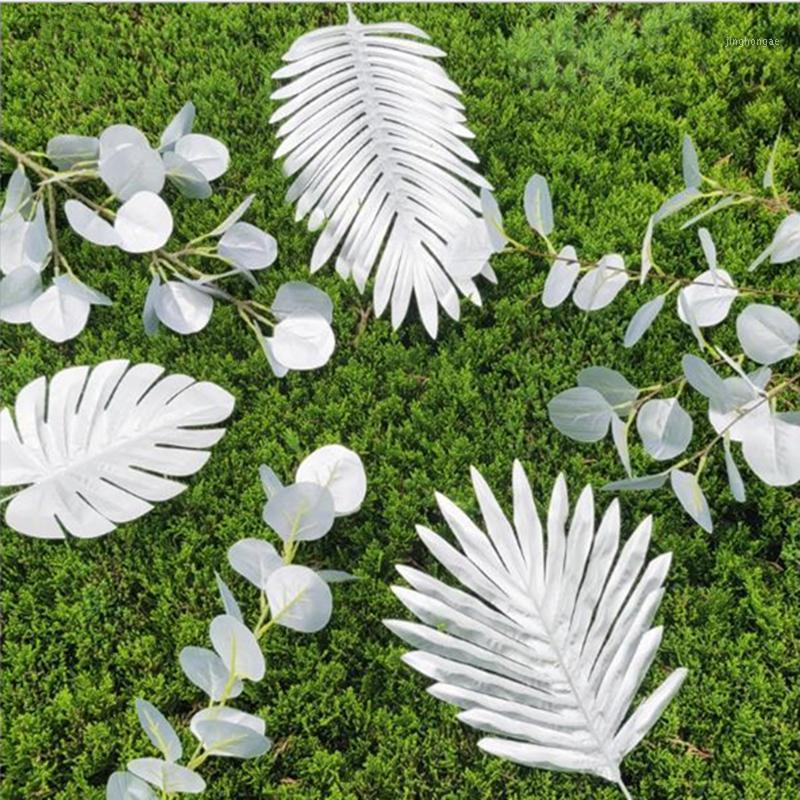 Artificial Plants Silver Leaf Box Decor Christmas Decoration Accessories Wedding Party Decor Valentine's Day Bedroom Table1
Artificial Plants Silver Leaf Box Decor Christmas Decoration Accessories Wedding Party Decor Valentine's Day Bedroom Table1