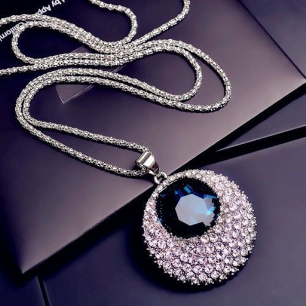 Fashion Long Chain Pendant Necklace By Alloy with Blinging Crystals For Women Sweater Necklace For Ladies
Fashion Long Chain Pendant Necklace By Alloy with Blinging Crystals For Women Sweater Necklace For Ladies