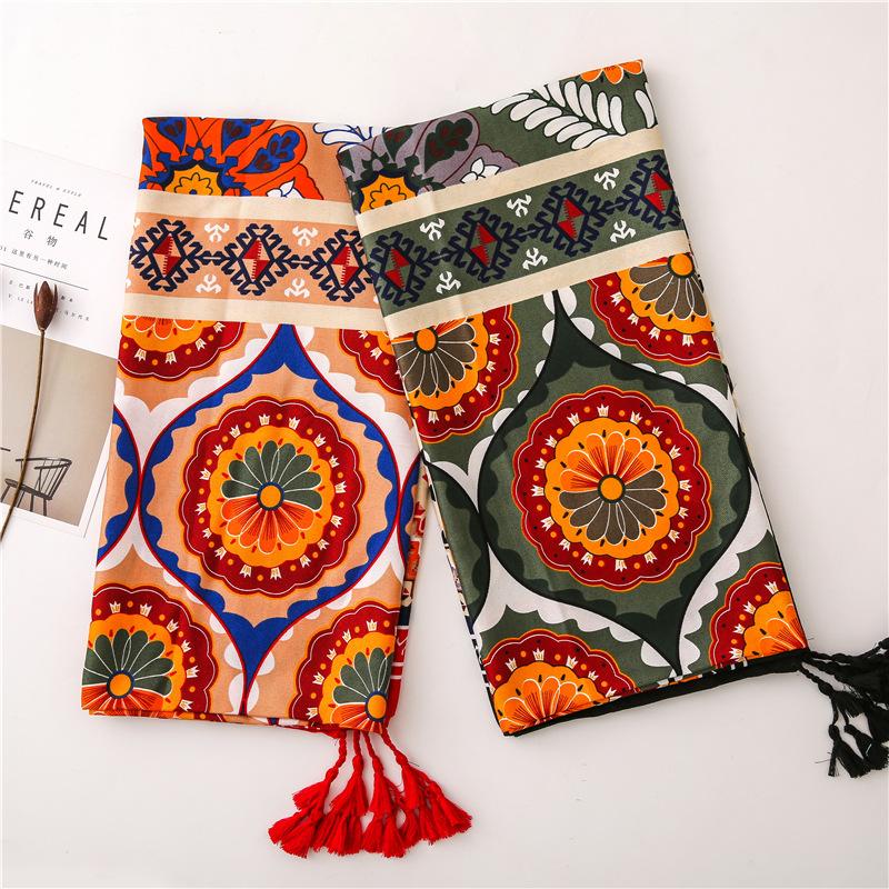 Beautiful Bohemia Style Flower Print Scarf Shawls Trendy Beautiful Travel Floral Wraps Scarves Hijab Muffler 2021 Free Shipping
Beautiful Bohemia Style Flower Print Scarf Shawls Trendy Beautiful Travel Floral Wraps Scarves Hijab Muffler 2021 Free Shipping