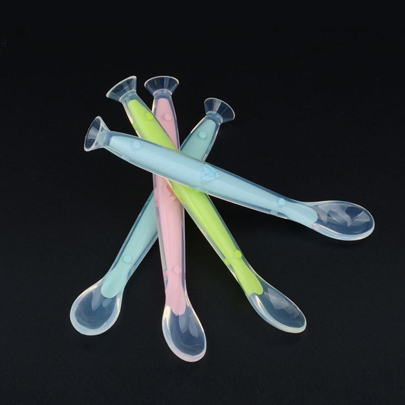 2022 new Old Cobbler Newborn Baby Products Silicone Feeding spoon Soft head With suction cup Set box Custom wholesale