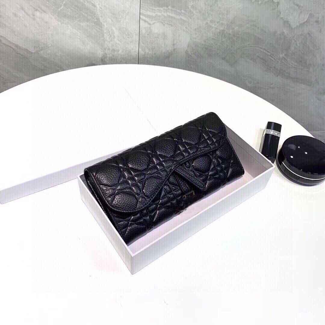 Fashion classic Long Wallet for Women Ladies Card Holder Pocket leather Purse Black Handbags Free Shipping size 19x10
Fashion classic Long Wallet for Women Ladies Card Holder Pocket leather Purse Black Handbags Free Shipping size 19x10
