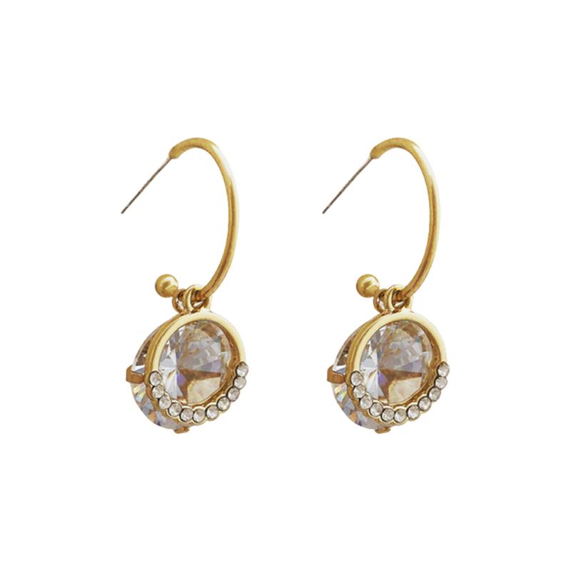 Fashion women super flash earrings female temperament personality wild earrings show face thin
Fashion women super flash earrings female temperament personality wild earrings show face thin