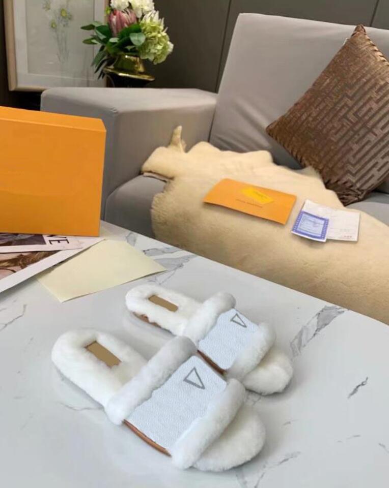 2022 Designers Wool Slippers Autumn Winter Warm Women Slide Fluffy Furry Sandals Balencaigas Luxurys Comfortable Letters lvs Fuzzy Slipper, Flesh
2022 Designers Wool Slippers Autumn Winter Warm Women Slide Fluffy Furry Sandals Balencaigas Luxurys Comfortable Letters lvs Fuzzy Slipper, Flesh