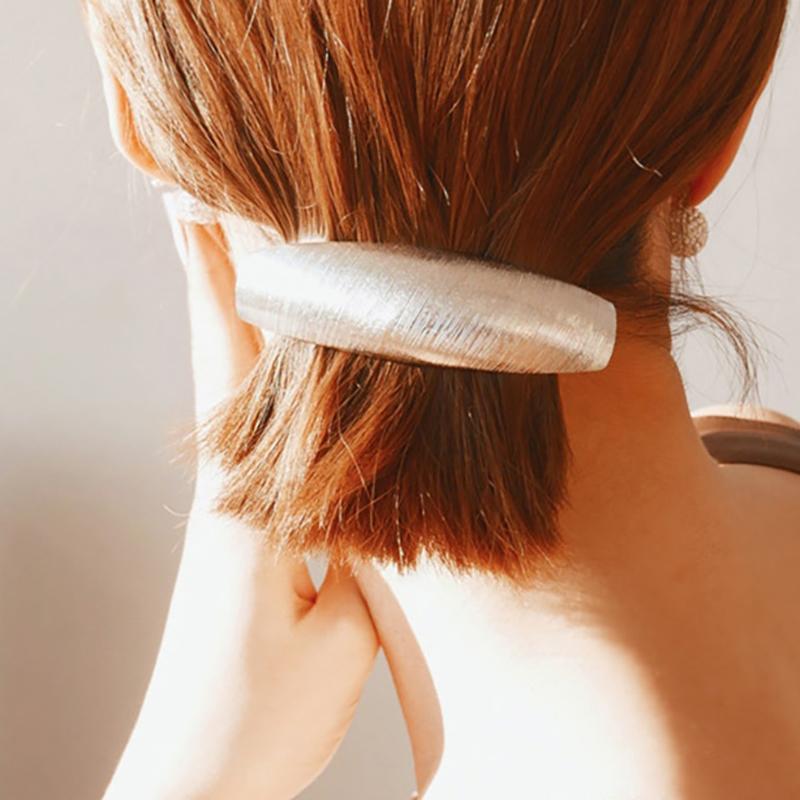 SROCI Simple Alloy Matte Wide Arc Hair Clip Fashion Vintage Big Geometric Metal Hair Accessories Jewelry Hairpins For Girls Gift
SROCI Simple Alloy Matte Wide Arc Hair Clip Fashion Vintage Big Geometric Metal Hair Accessories Jewelry Hairpins For Girls Gift