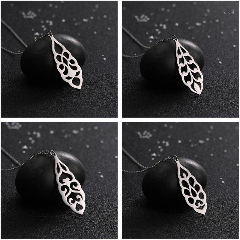 Teamer Symmetry Filigree Vintage Pattern Leaf Pendant Necklace Simple Stainless Steel Choker Jewelry Female Accessories Chain1
Teamer Symmetry Filigree Vintage Pattern Leaf Pendant Necklace Simple Stainless Steel Choker Jewelry Female Accessories Chain1