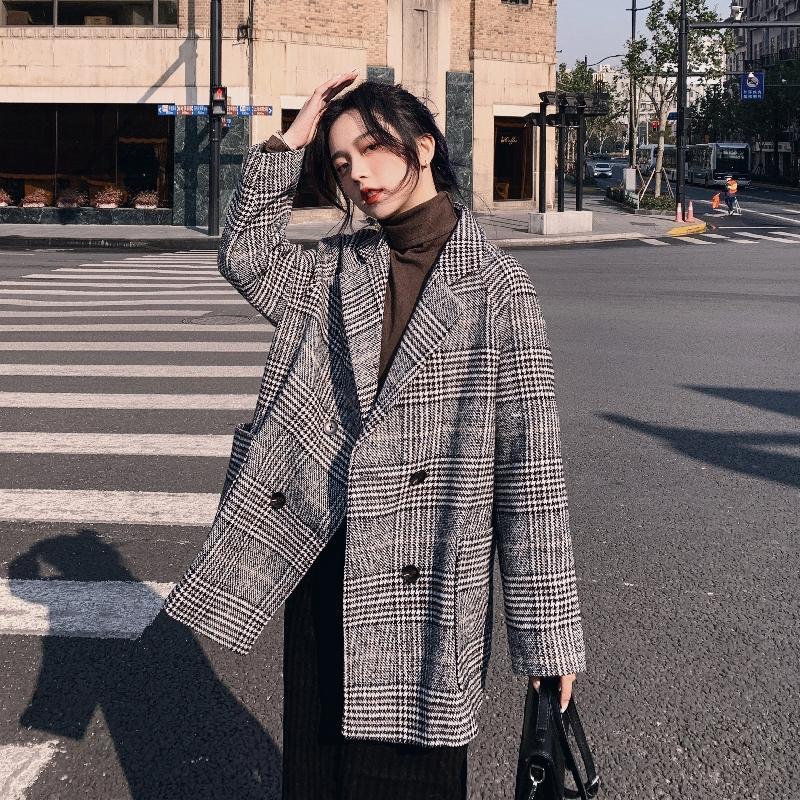 Woolen coat female small plaid suit 2020 autumn and winter new thick woolen coat female mid-length trend, Dark grey
Woolen coat female small plaid suit 2020 autumn and winter new thick woolen coat female mid-length trend, Dark grey
