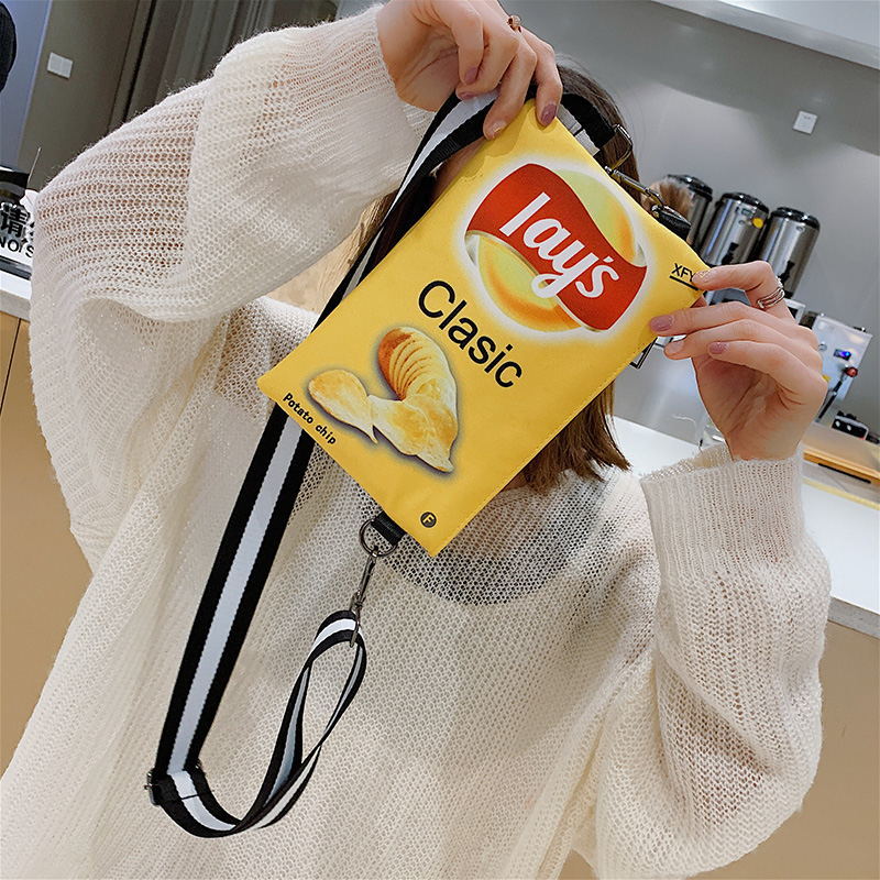 Funny Potato Chips Crossbody Handbag Women Canvas Shoulder Bag Mini Cartoon Printing Girl Envelope Bags Female Clutch Cute Purse Q1221